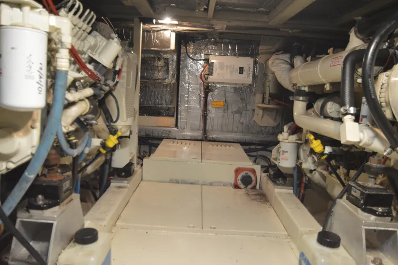 Slide: The Image of Tollycraft 48 CPMY with 2008 Cummins Power 1991 - 49