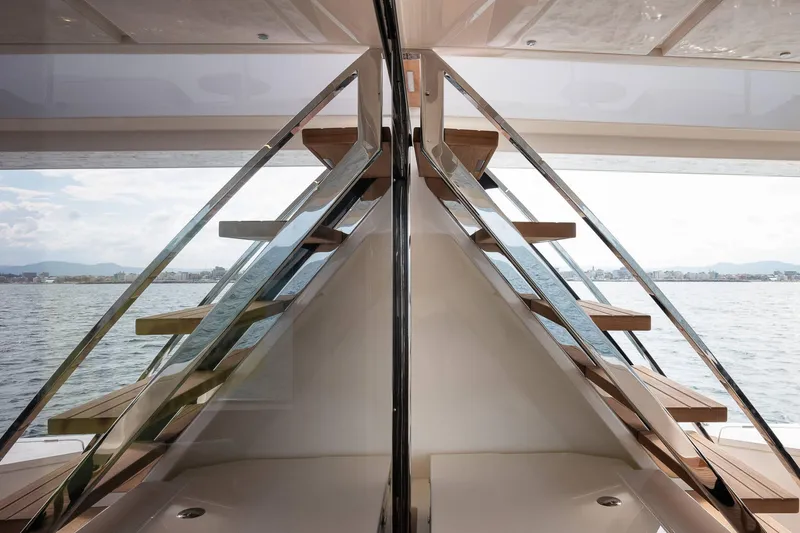 Slide: The Image of Ferretti 780 2025 - 10