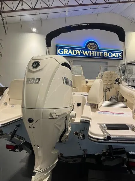 Slide: The Image of 2024 Grady-White Freedom 215 boat with Yamaha engine in showroom. - 6