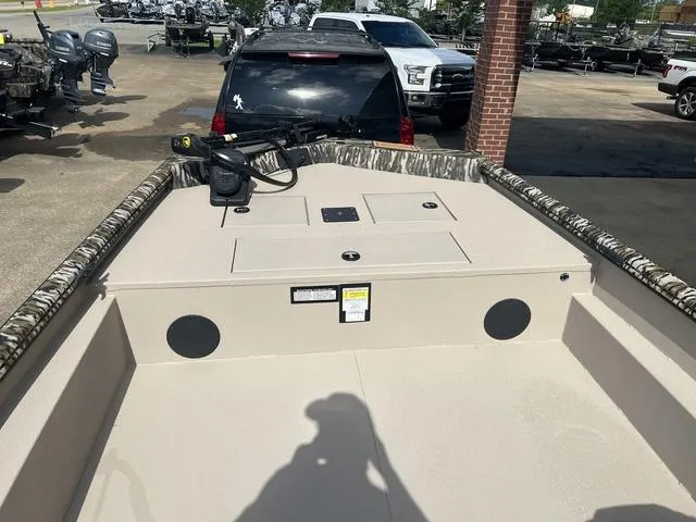 Slide: The Image of Avid 20 Rogue SC 2026 - 20