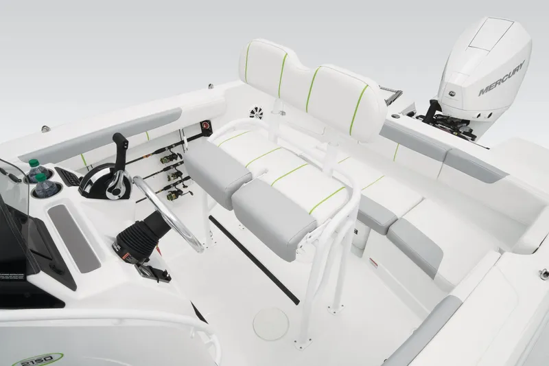 Slide: The Image of Manufacturer Provided Image: Tahoe 2150 CC - 41