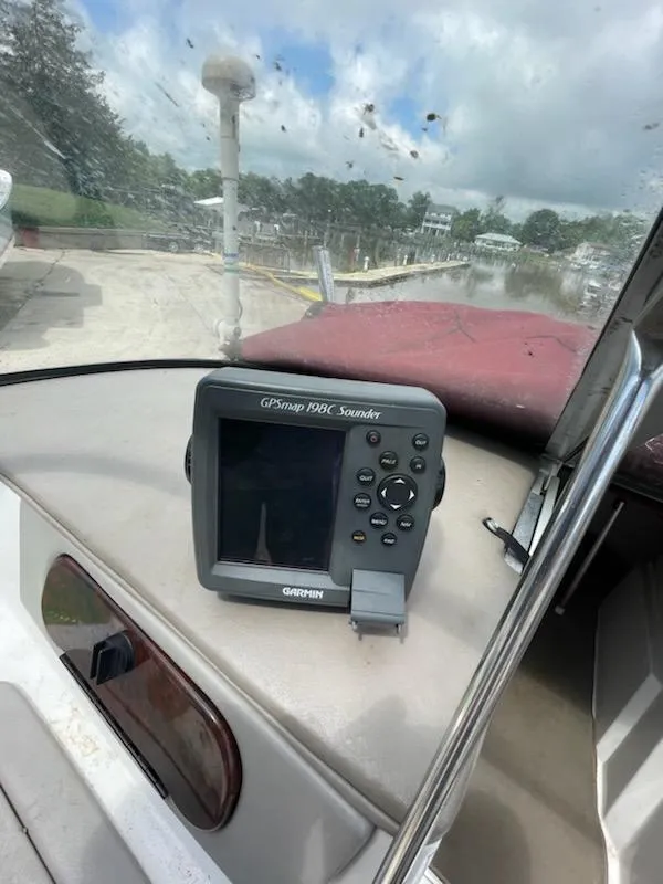 Slide: The Image of GPSmap 498C Sounder on 2005 Chaparral 2300 boat dashboard. - 6