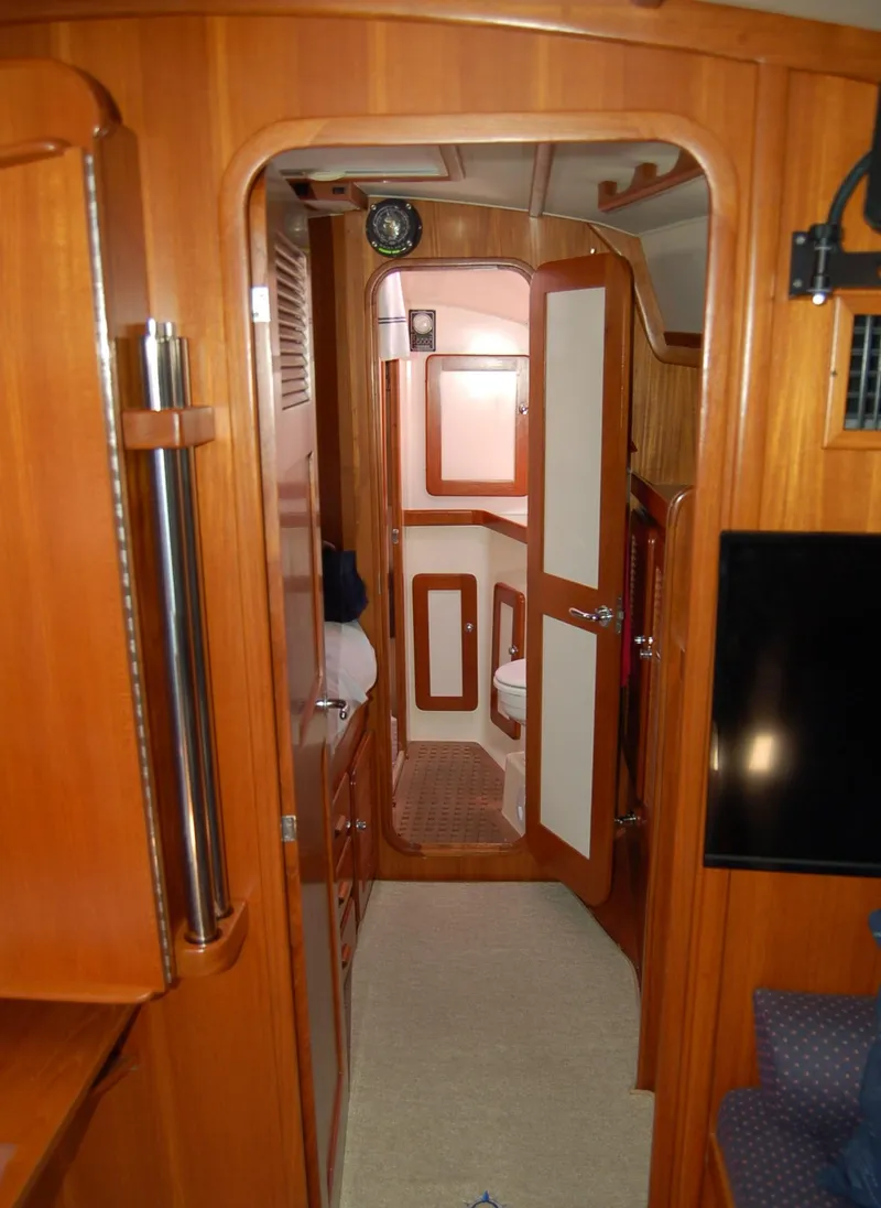 Slide: The Image of Caliber 40 LRC SE 2005 - 69