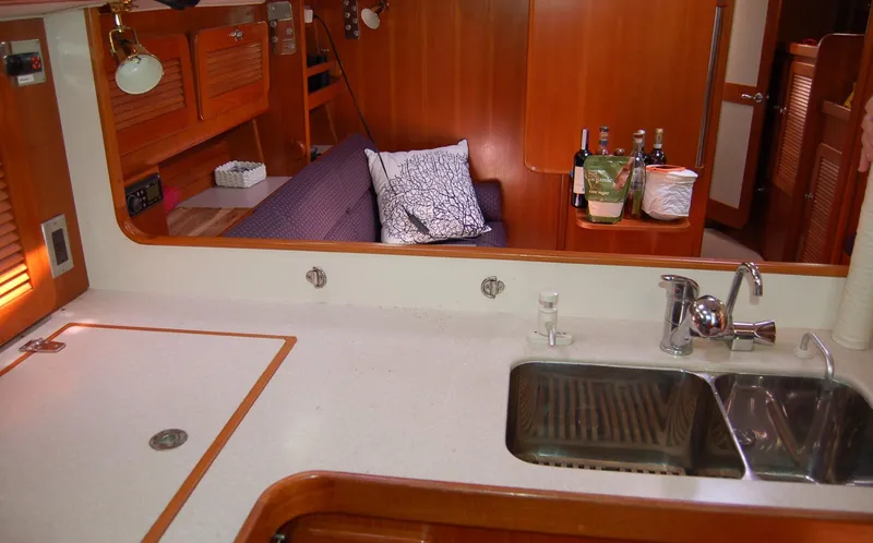 Slide: The Image of Caliber 40 LRC SE 2005 - 80