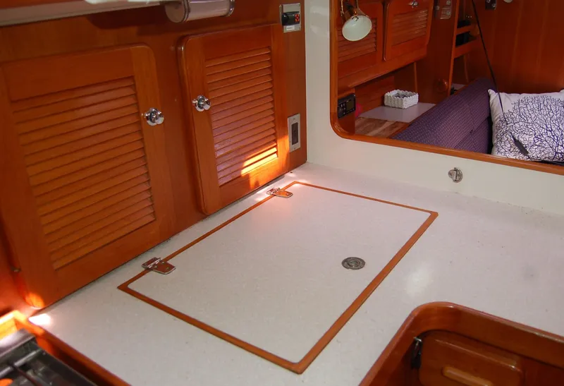 Slide: The Image of Caliber 40 LRC SE 2005 - 82