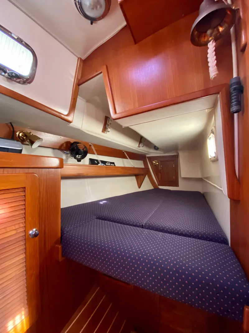 Slide: The Image of Aft Cabin - 89