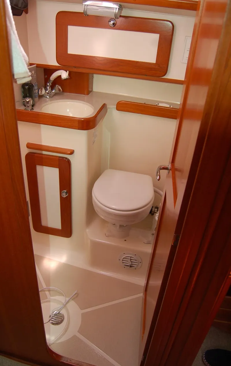 Slide: The Image of Aft Head - 93