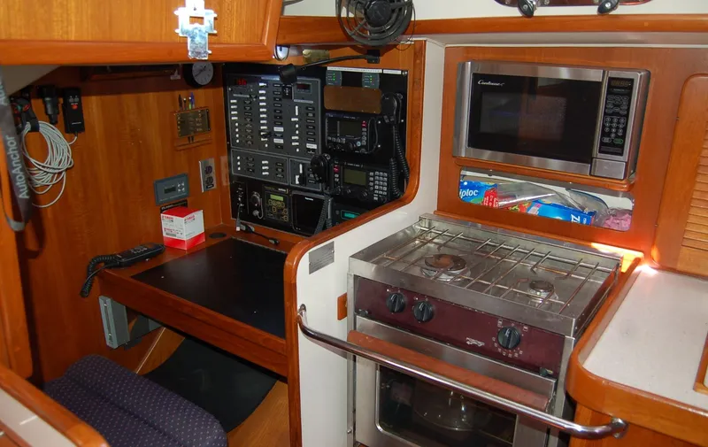 Slide: The Image of Caliber 40 LRC SE 2005 - 95