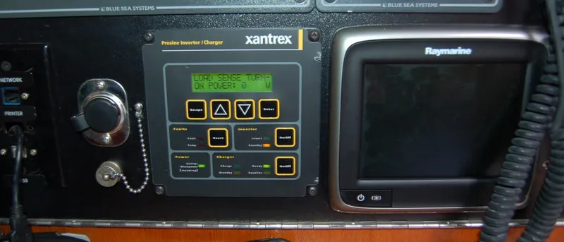 Slide: The Image of Caliber 40 LRC SE 2005 - 99