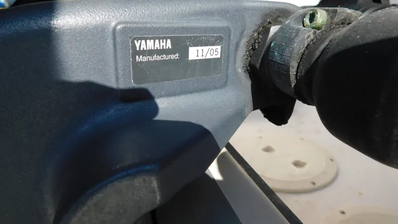 Slide: The Image of Yamaha engine manufactured in November 2005 on a 2006 Hurricane 22 Deck Boat. - 8