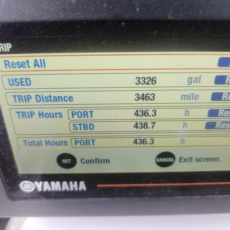 Slide: The Image of Yamaha display showing trip data for 2020 Sea Fox 328 Commander boat. - 20