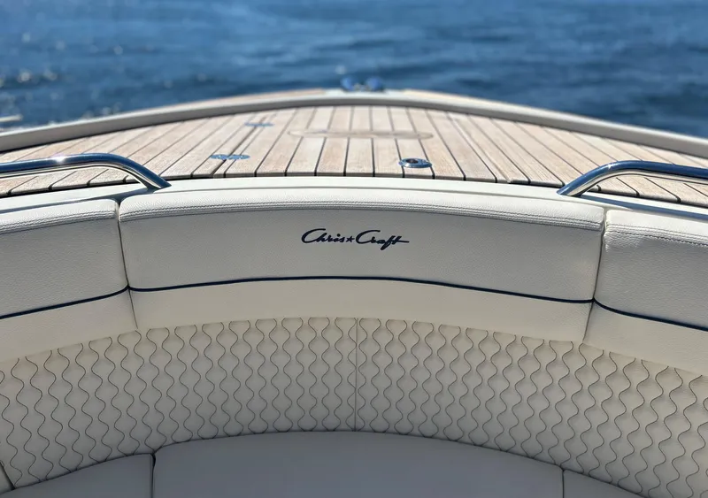 Slide: The Image of Chris-Craft 35 CALYPSO 2023 boat with luxurious seating and teak deck. - 11