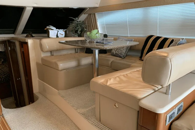 Slide: The Image of Meridian 411 Sedan 2005 - 18