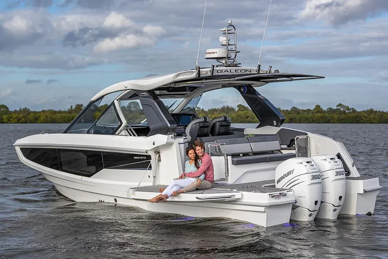 Slide: The Image of 2023-Galeon-325-GTO-MarineMax - 22