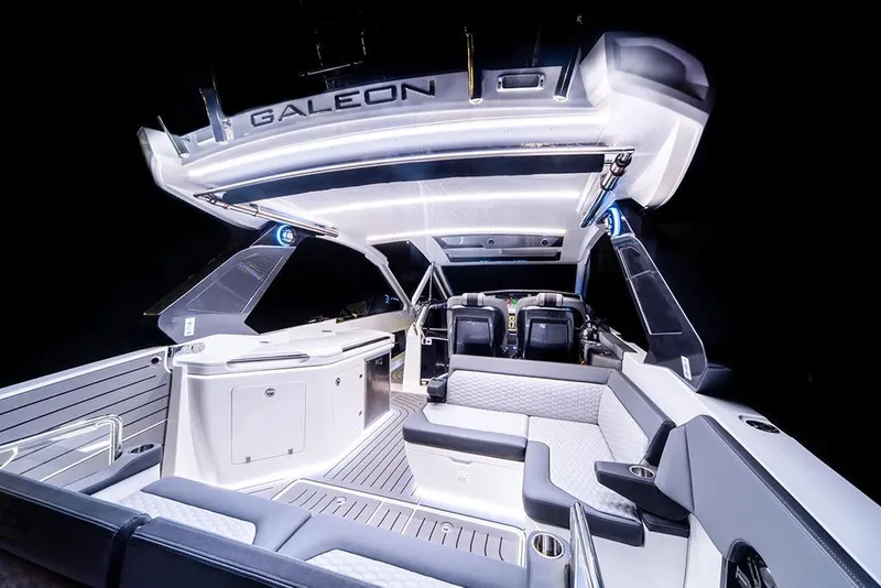 Slide: The Image of 2023-Galeon-325-GTO-MarineMax - 9