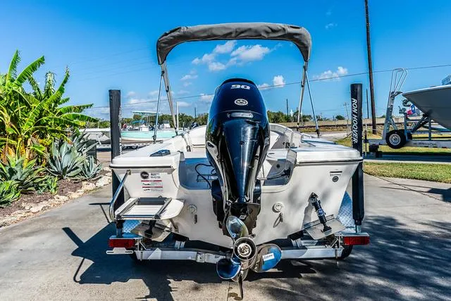 Slide: The Image of Carolina 162JLS 2024 - 4