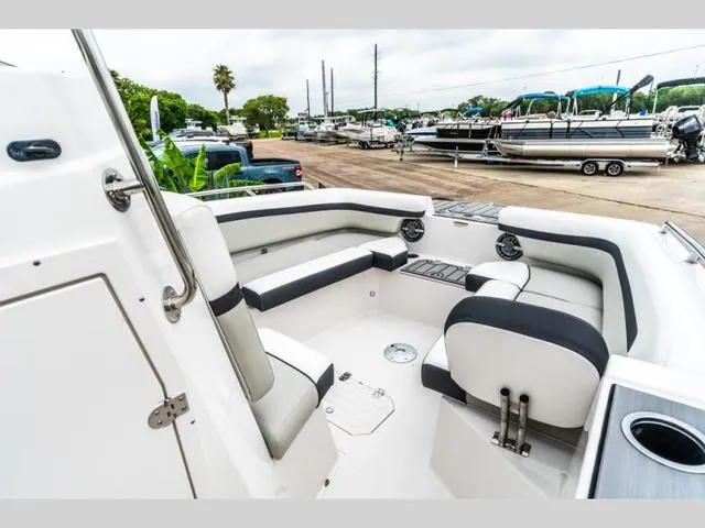 Slide: The Image of Starcraft SVX211CC 2024 - 19