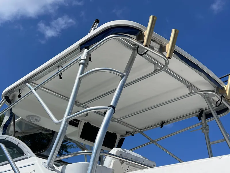 Slide: The Image of Boston Whaler 28 Conquest 2000 - 50