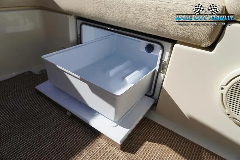 Slide: The Image of Chris-Craft Launch 27 - 12