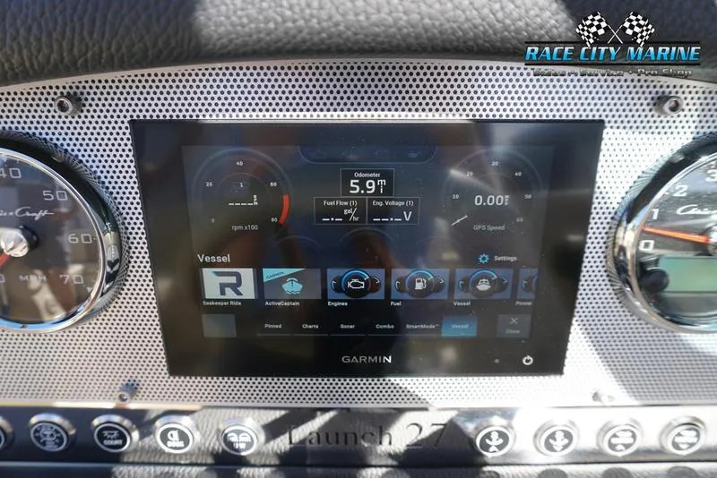 Slide: The Image of Chris-Craft Launch 27 - 18