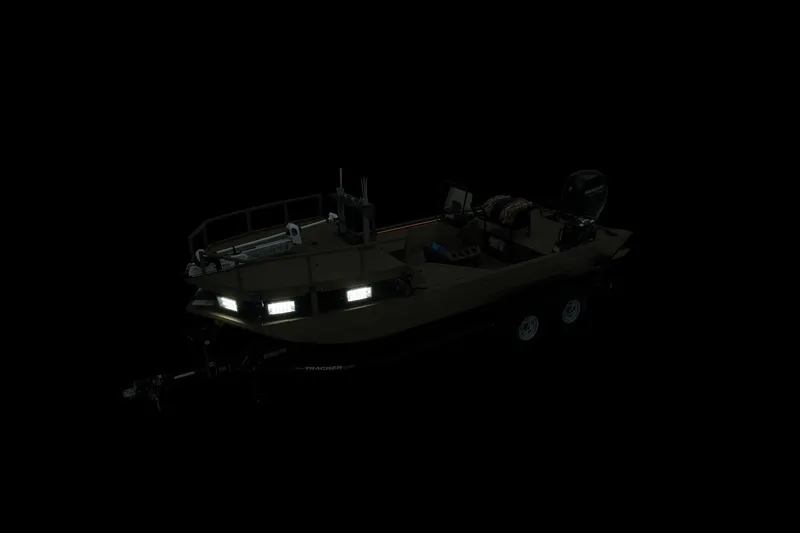 Slide: The Image of Tracker Grizzly 2072 CC Sportsman 2024 - 50