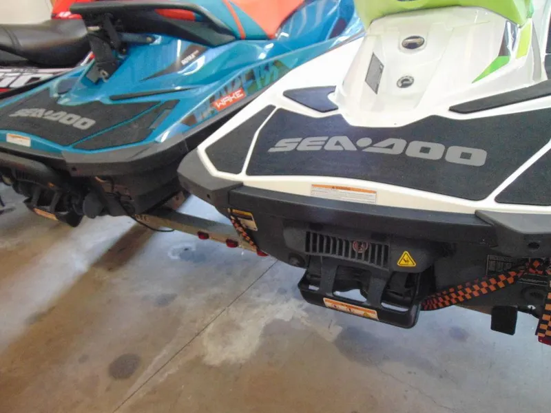 Slide: The Image of Sea-Doo GTI 130 2019 - 5