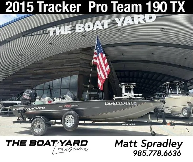 The Image of Tracker Pro Team 190 TX 2015 - 1