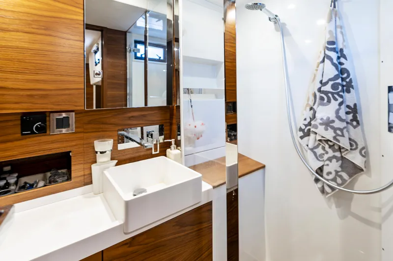 Slide: The Image of Luxurious bathroom on the 2019 Amel 50 yacht. - 8