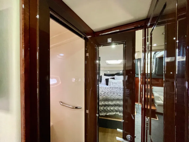 Slide: The Image of Interior cabin of 2009 Sea Ray 470 Sundancer yacht with bedroom view. - 24