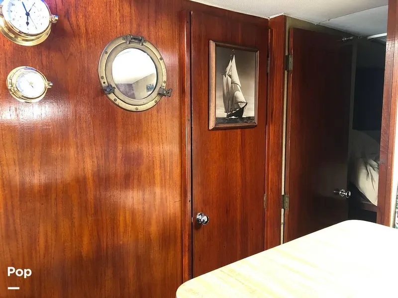 Slide: The Image of 1978 Trojan F-36 for sale in Bridgeport, CT - 14