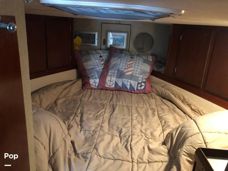 Slide: The Image of 1978 Trojan F-36 for sale in Bridgeport, CT - 17