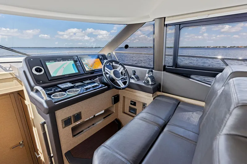 Slide: The Image of Prestige 460 2018 - 75