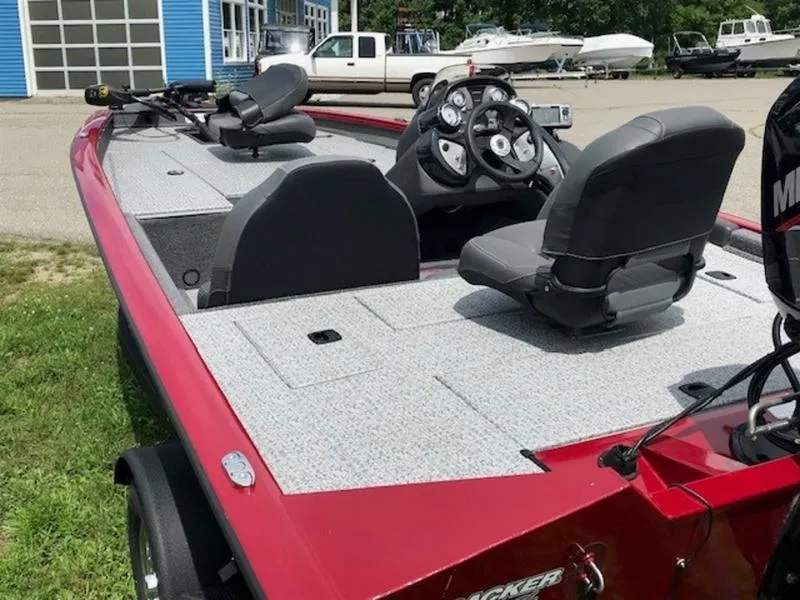 Slide: The Image of Tracker PT 175 TXW 2024 - 6