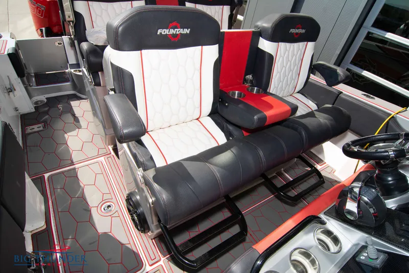 Slide: The Image of Fountain 38 SC 2021 - 54