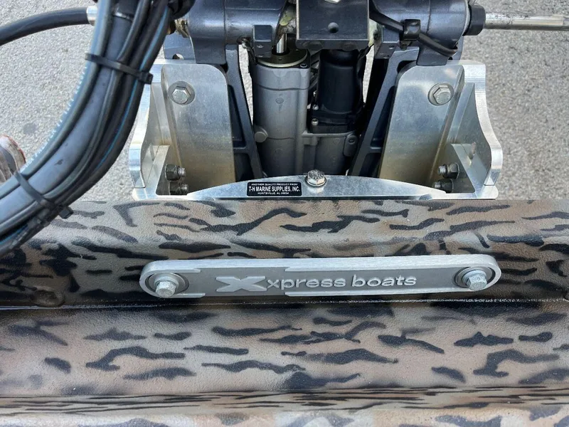 Slide: The Image of 2024 Express HyperLift H17 boat engine and branding detail - 49