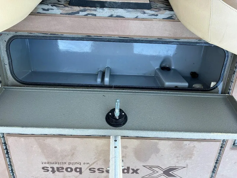 Slide: The Image of Xpress HyperLift series H17 2024 - 59