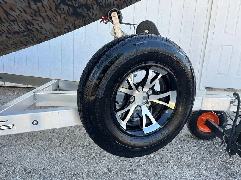 Slide: The Image of Xpress HyperLift series H17 2024 - 73