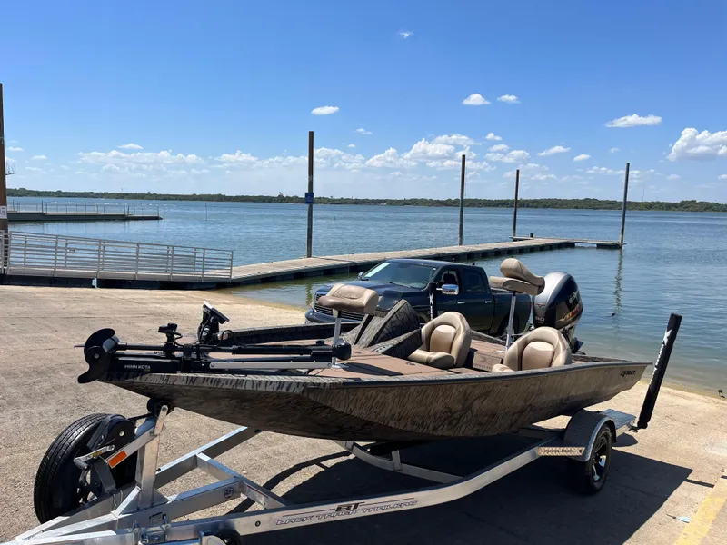 Slide: The Image of Xpress HyperLift series H17 2024 - 84