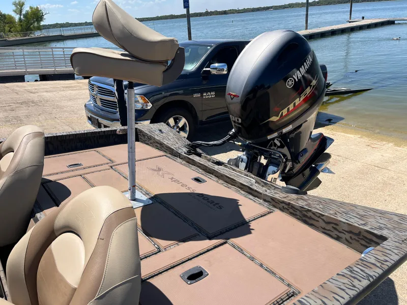 Slide: The Image of Xpress HyperLift series H17 2024 - 86