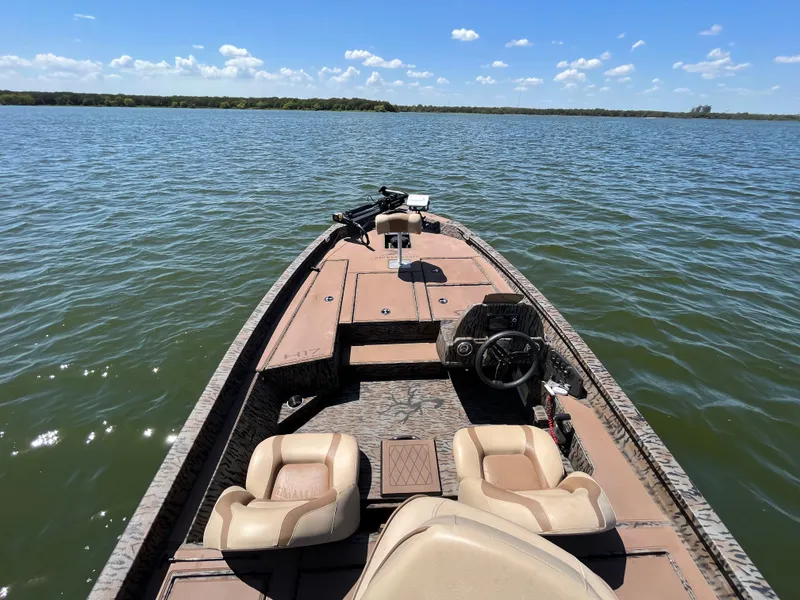 Slide: The Image of Xpress HyperLift series H17 2024 - 94