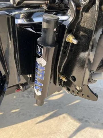 Slide: The Image of Phoenix Bass Boat 20 XE 2024 - 8