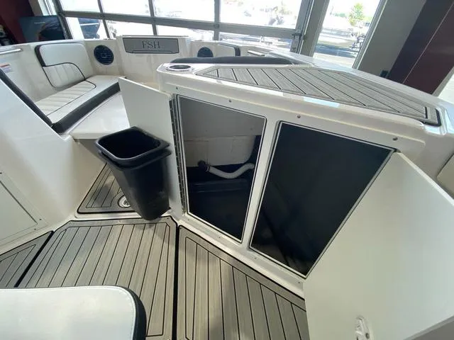 Slide: The Image of Yamaha 222 FSH Sport E 2024 - 15