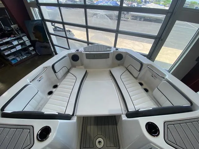 Slide: The Image of Yamaha 222 FSH Sport E 2024 - 21