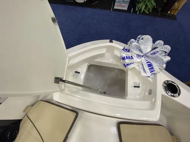 Slide: The Image of Yamaha 255 FSH Sport H 2024 - 29