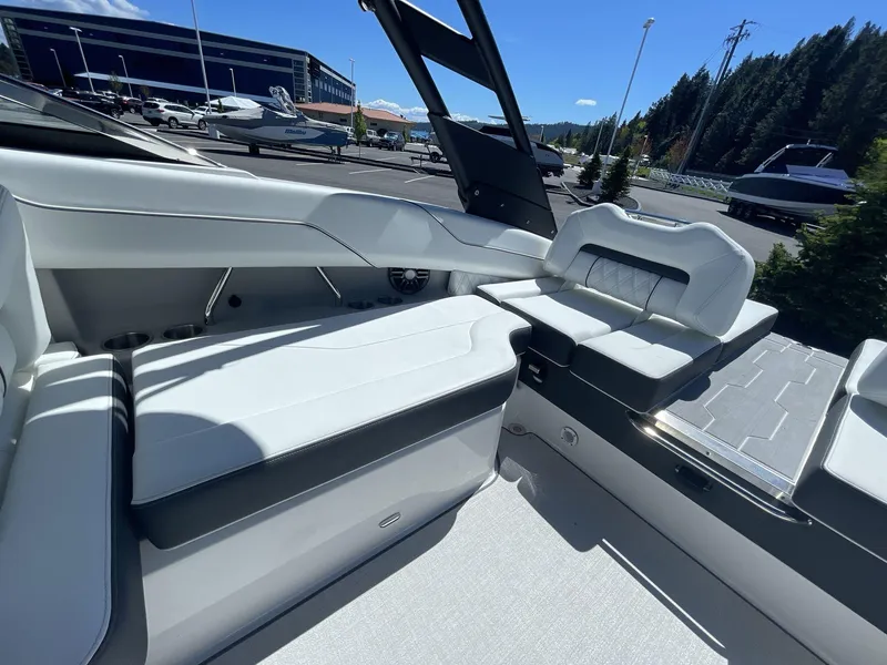 Slide: The Image of Regal LS4 2024 - 14