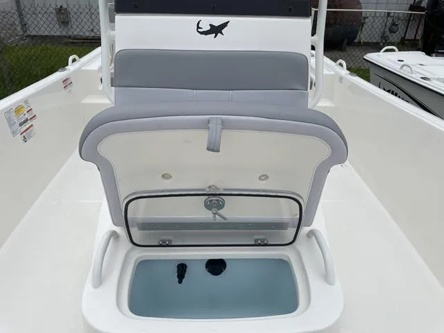 Slide: The Image of Mako Pro Skiff 19 CC 2023 - 3
