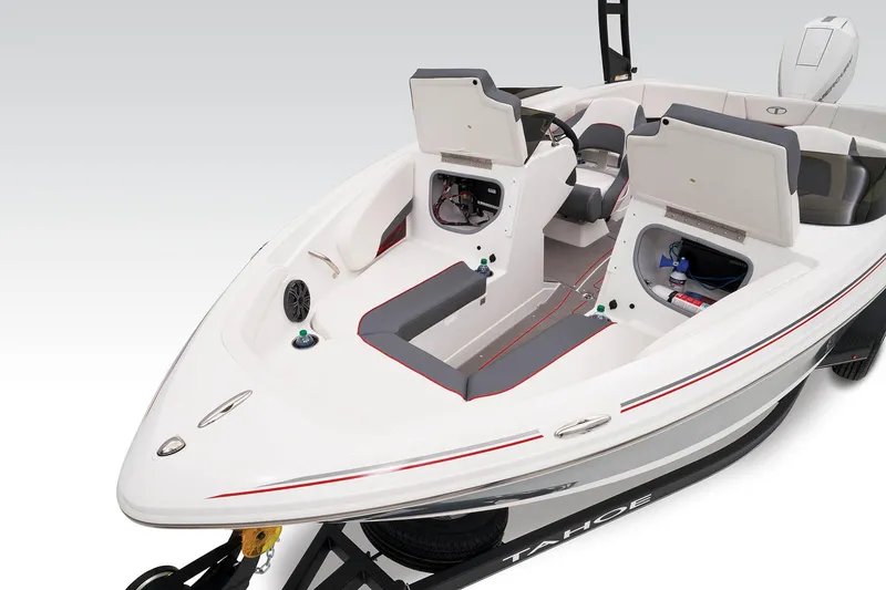 Slide: The Image of Tahoe 210 S Limited - 24