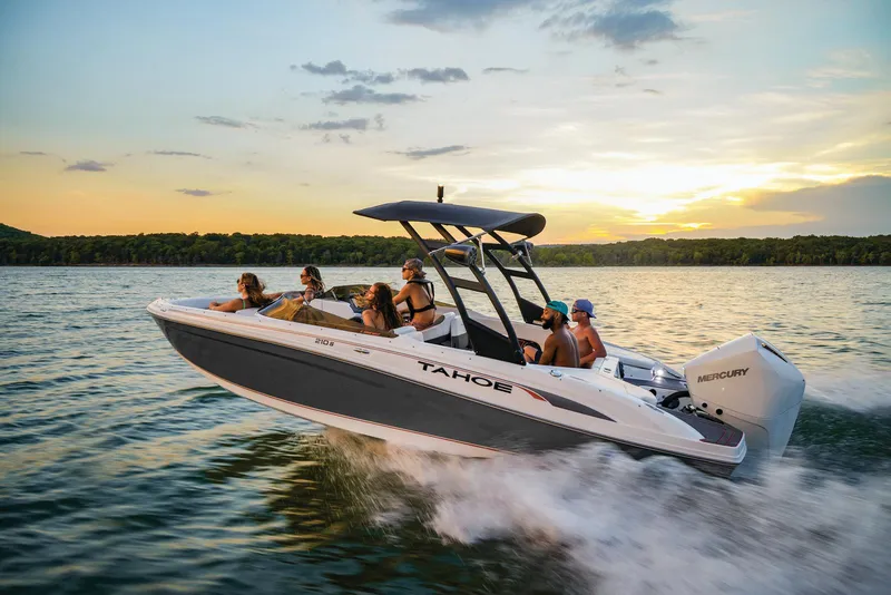 Slide: The Image of Tahoe 210 S Limited - 67