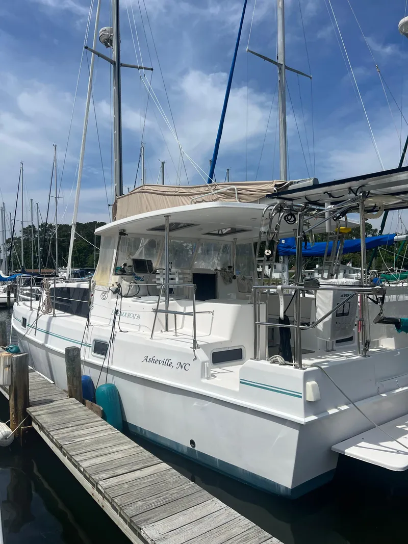 Slide: The Image of Endeavour EndeavourCat 36 2000 - 10