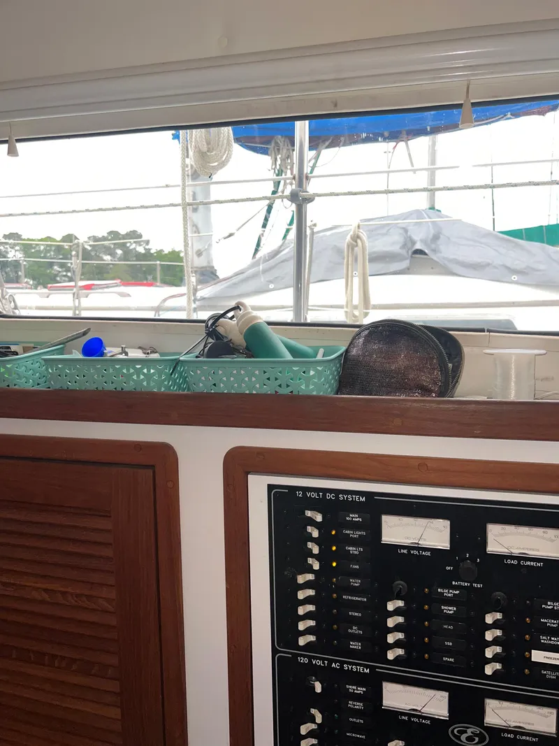 Slide: The Image of Endeavour EndeavourCat 36 2000 - 105